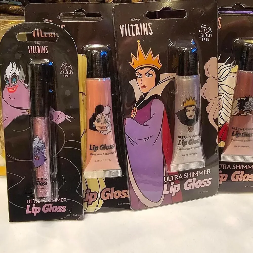 8 Piece Disney Villain Beauty Bundle